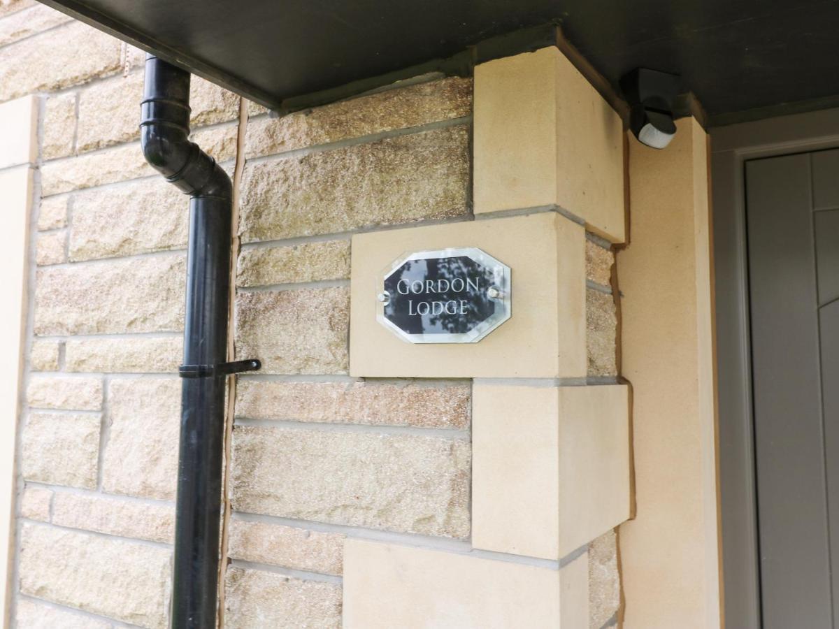 Gordon Lodge Duns Exterior photo